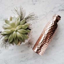 Load image into Gallery viewer, Pure Copper Hammered Water Bottle - 950 ml