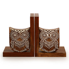 Load image into Gallery viewer, Hand Engraved Owl Book End
